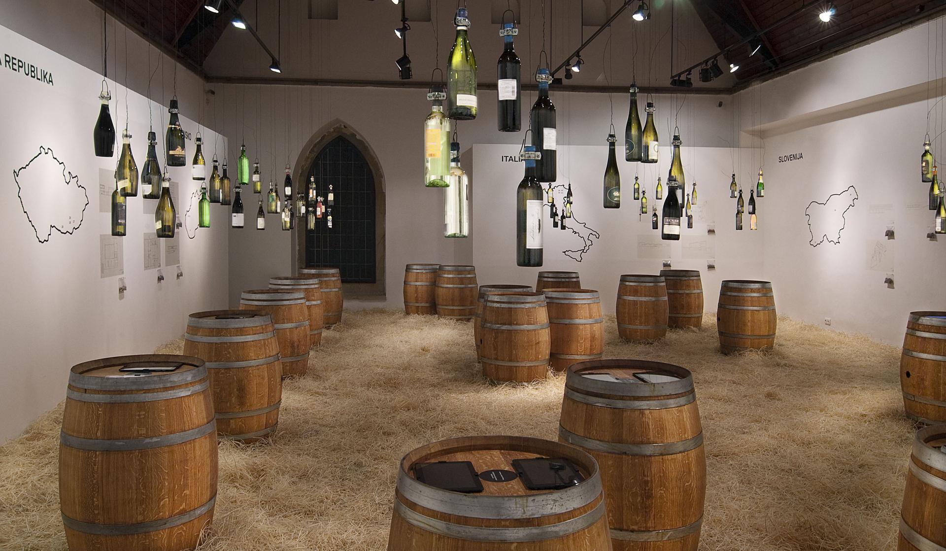 Wine and architecture - Jaroslav Fragner Gallery